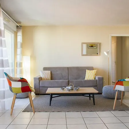 Nice2seayou - Bohemian Chic Apartment